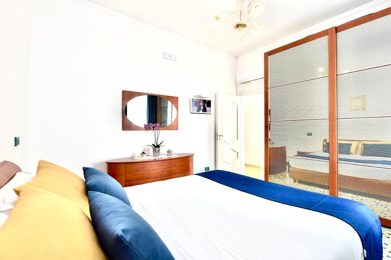 Smeraldo Holiday House كونكا دي ماريني المظهر الخارجي الصورة