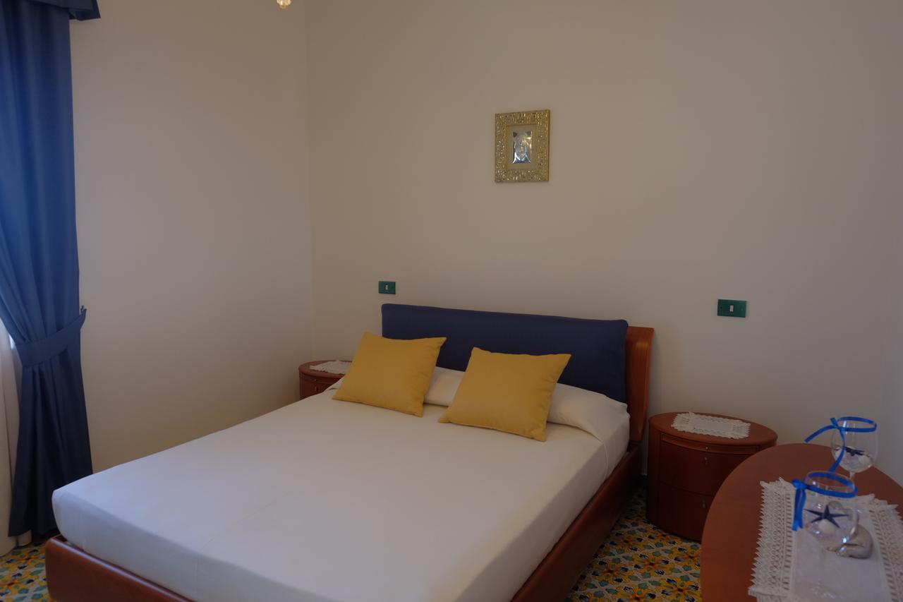 Smeraldo Holiday House كونكا دي ماريني المظهر الخارجي الصورة
